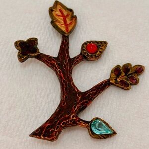 Happy Fingers Vintage Tree of Life Brooch